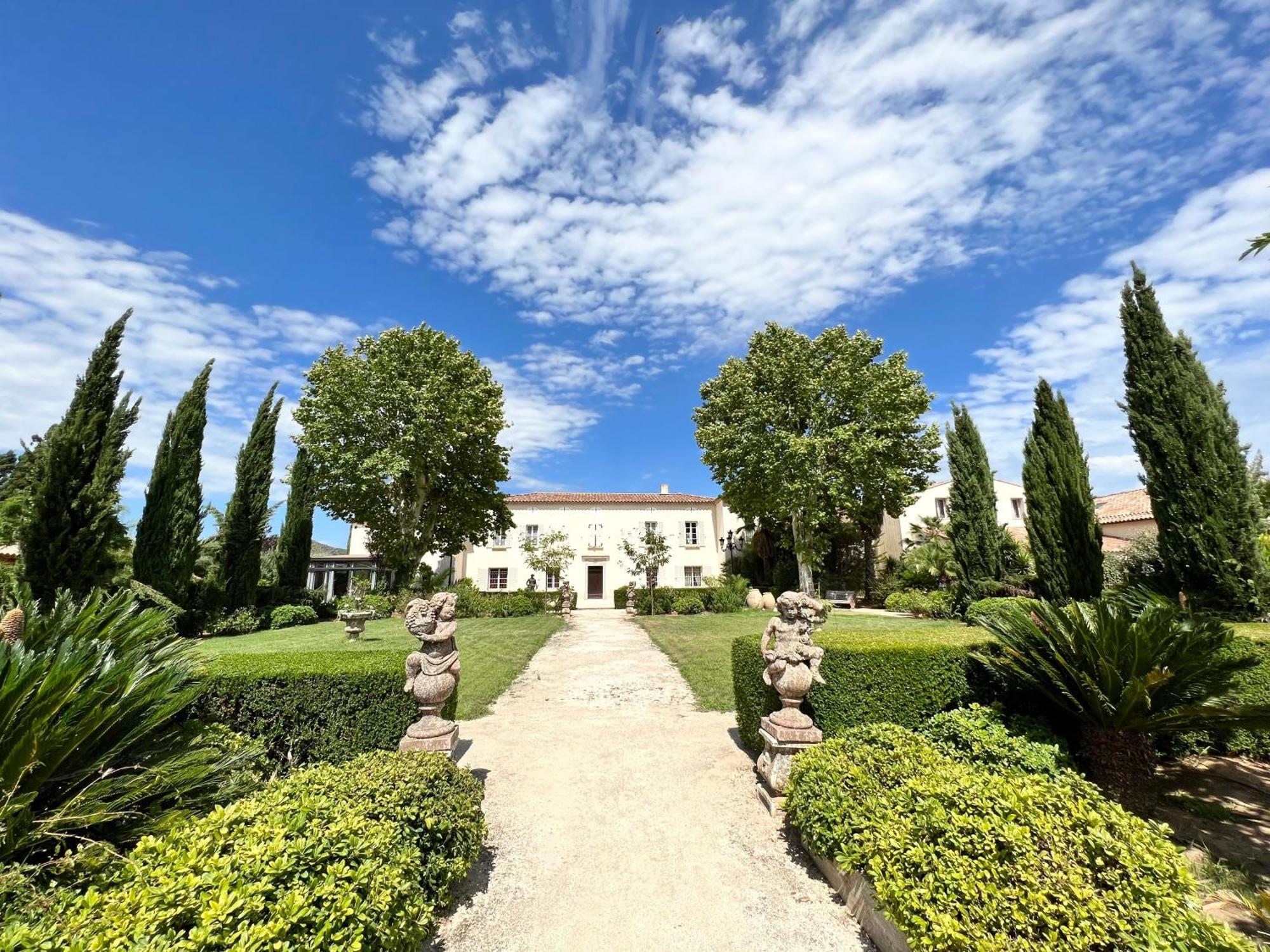 Chateau De La Clapiere Hyeres Exterior photo