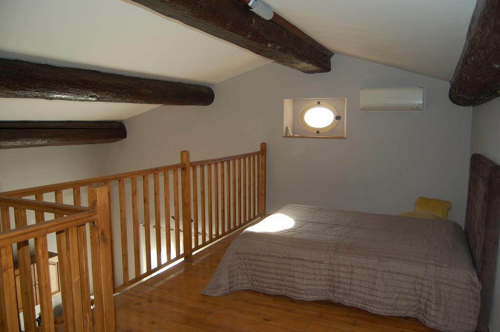 Chateau De La Clapiere Hyeres Room photo