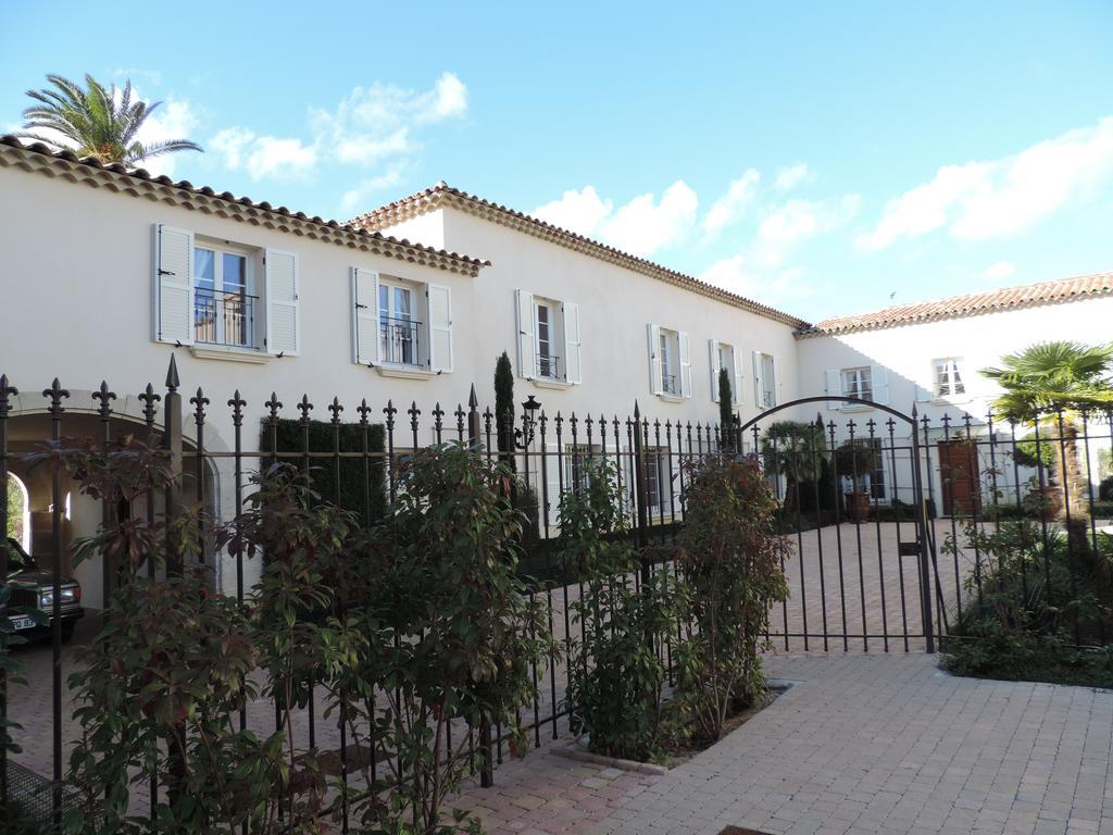 Chateau De La Clapiere Hyeres Exterior photo